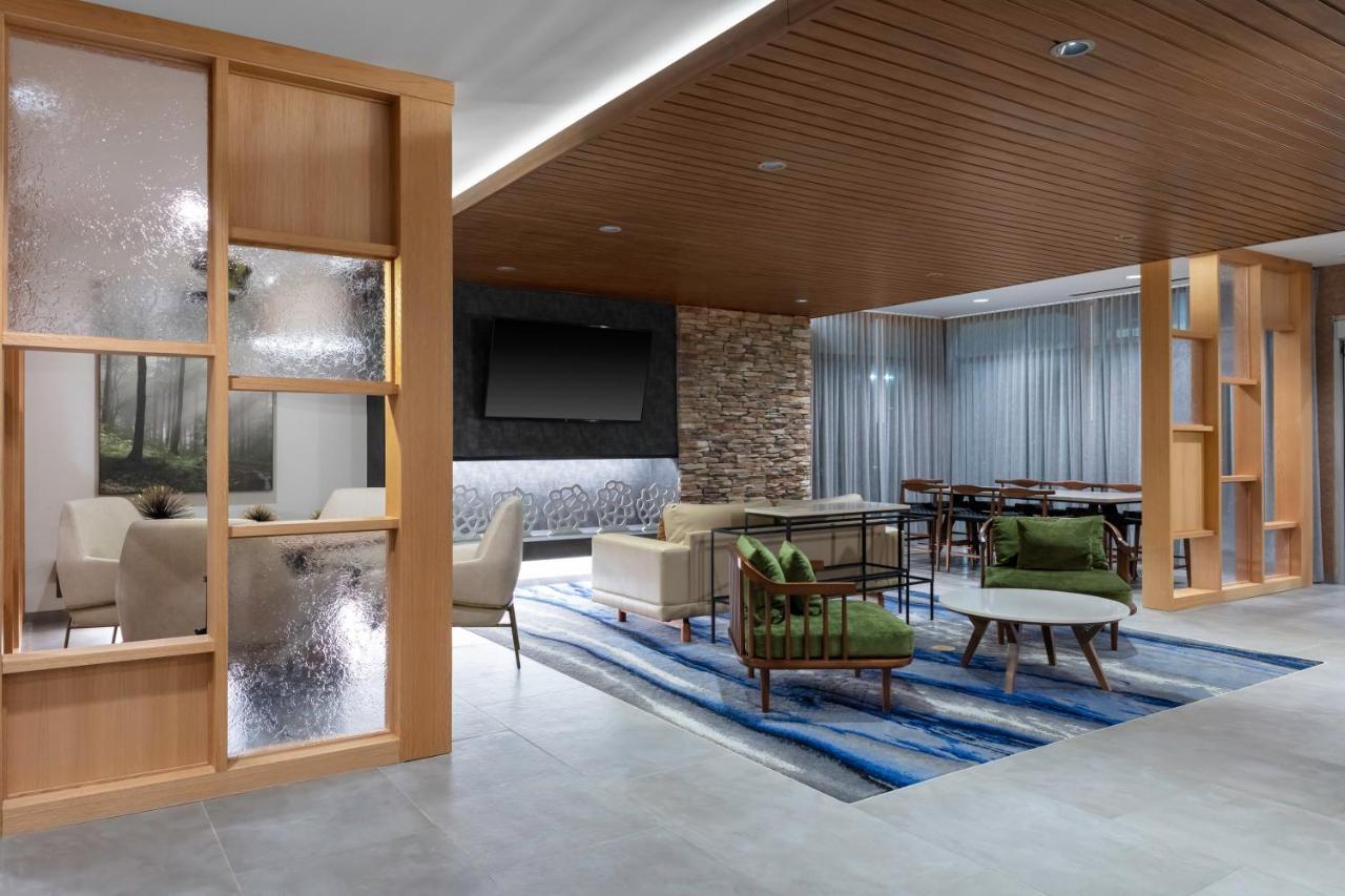 Hotel Fairfield & By Marriott Atlanta